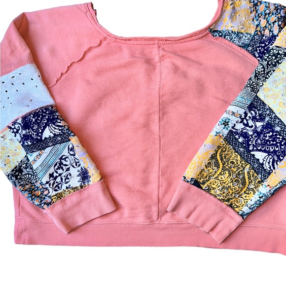 Free People Suns Out Off Shoulder Pullover Patchwork Block Print Sweatshirt XS - Picture 7 of 16